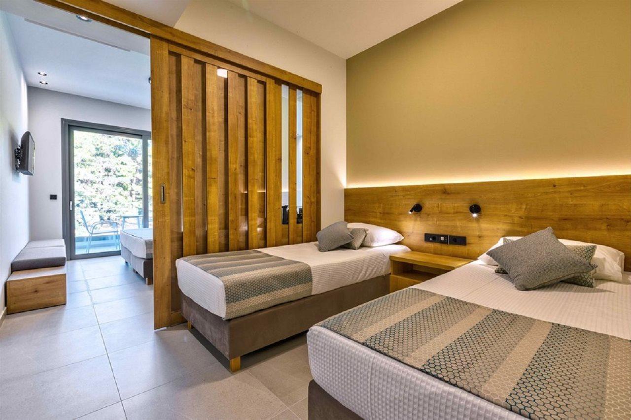 White Olive Elite Laganas Hotell Exteriör bild