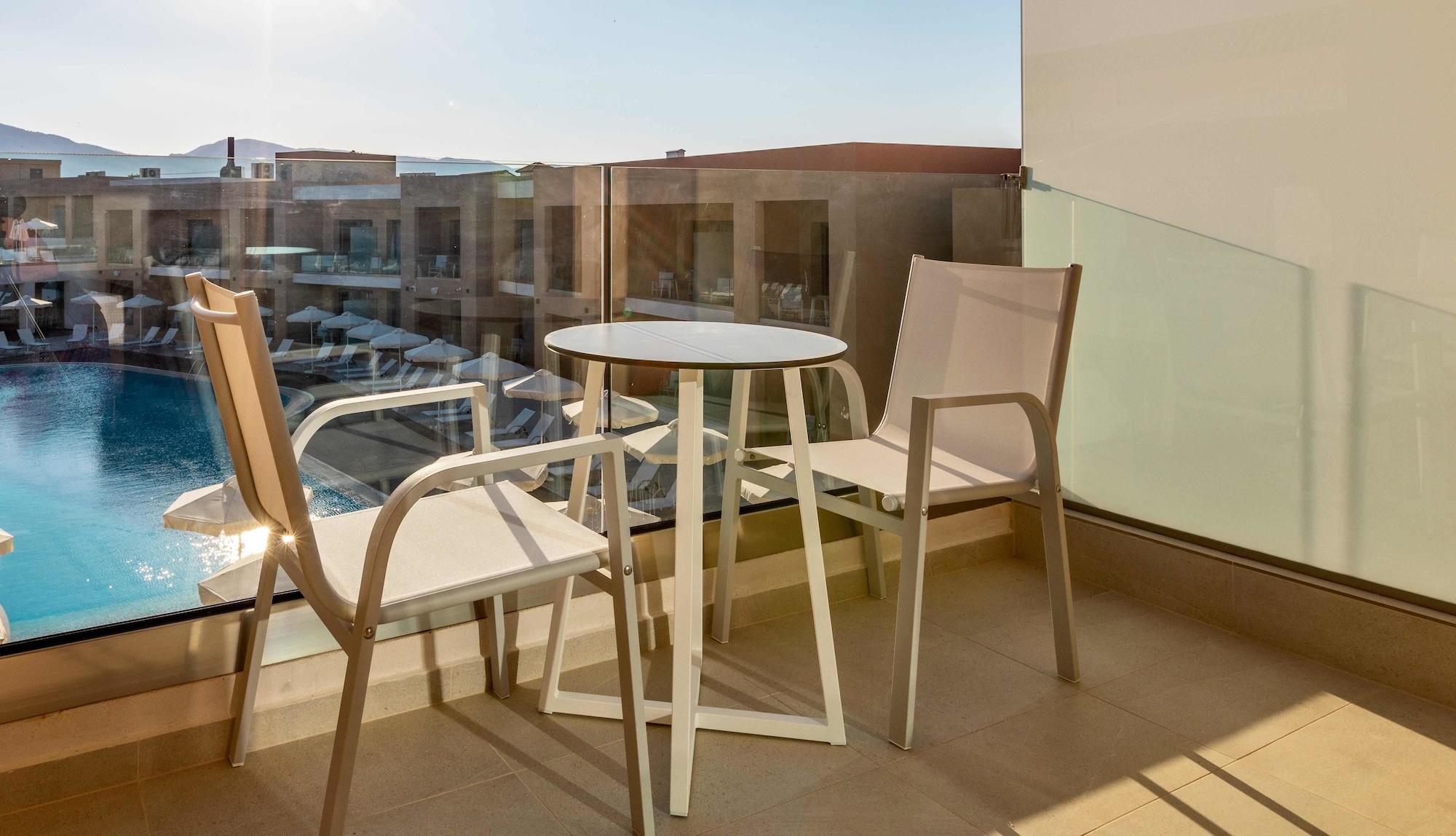 White Olive Elite Laganas Hotell Exteriör bild