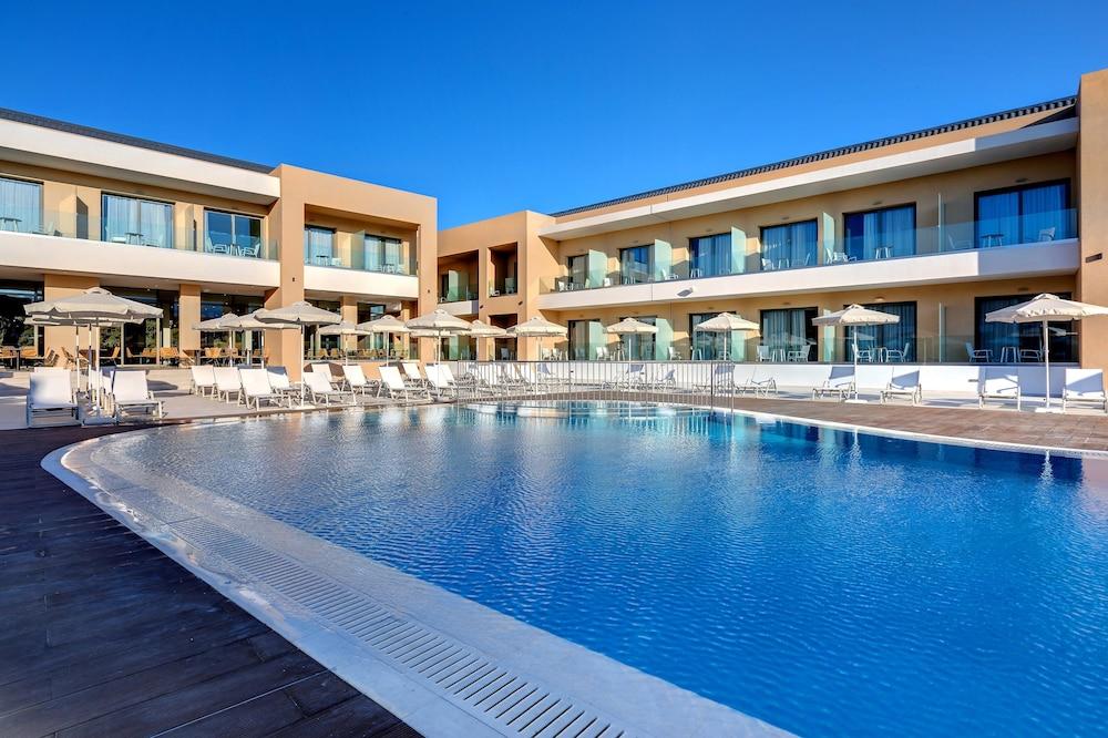 White Olive Elite Laganas Hotell Exteriör bild